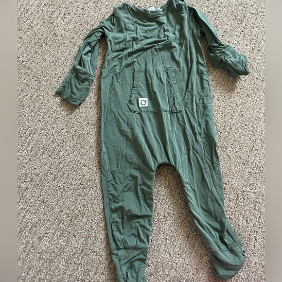 Huro Kids Perfect Onesie - Picture 2 of 3
